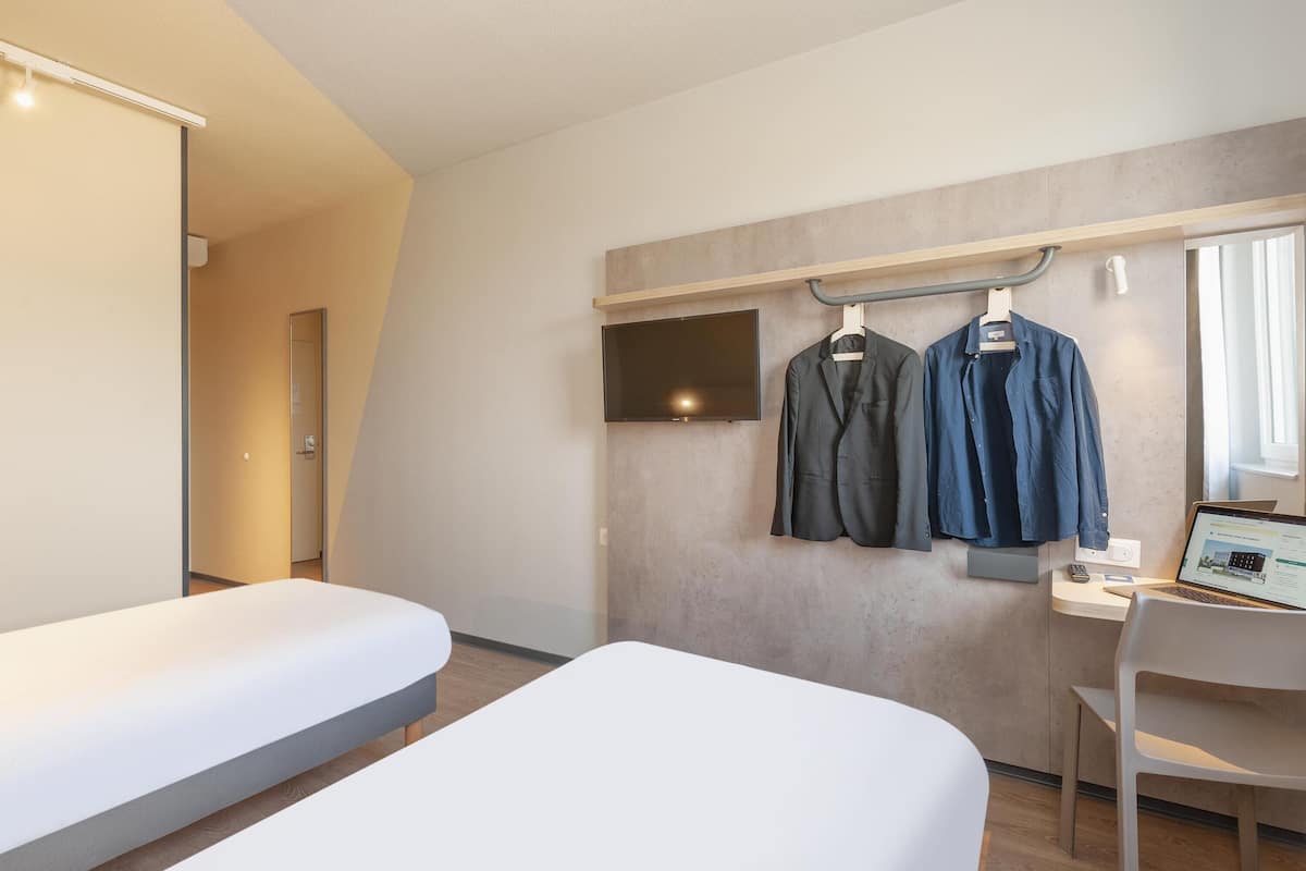 Standard Room, 2 Single Beds