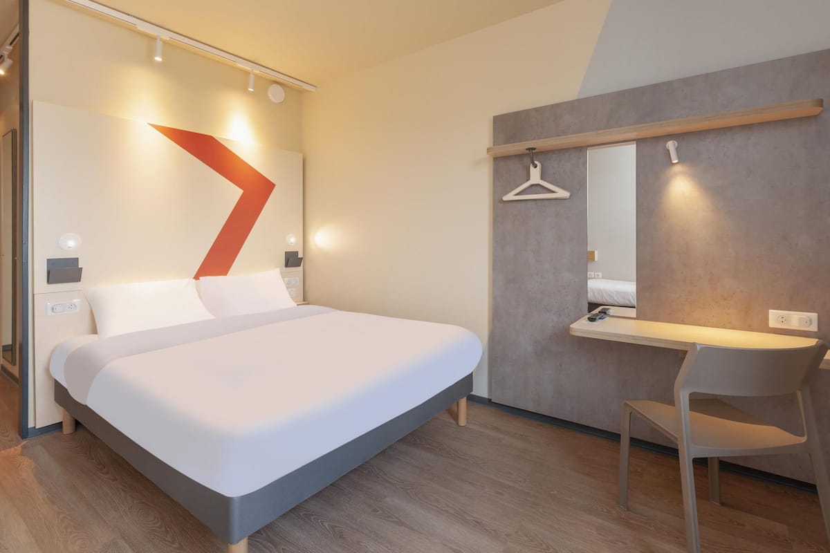 Standard Room, 1 Double Bed