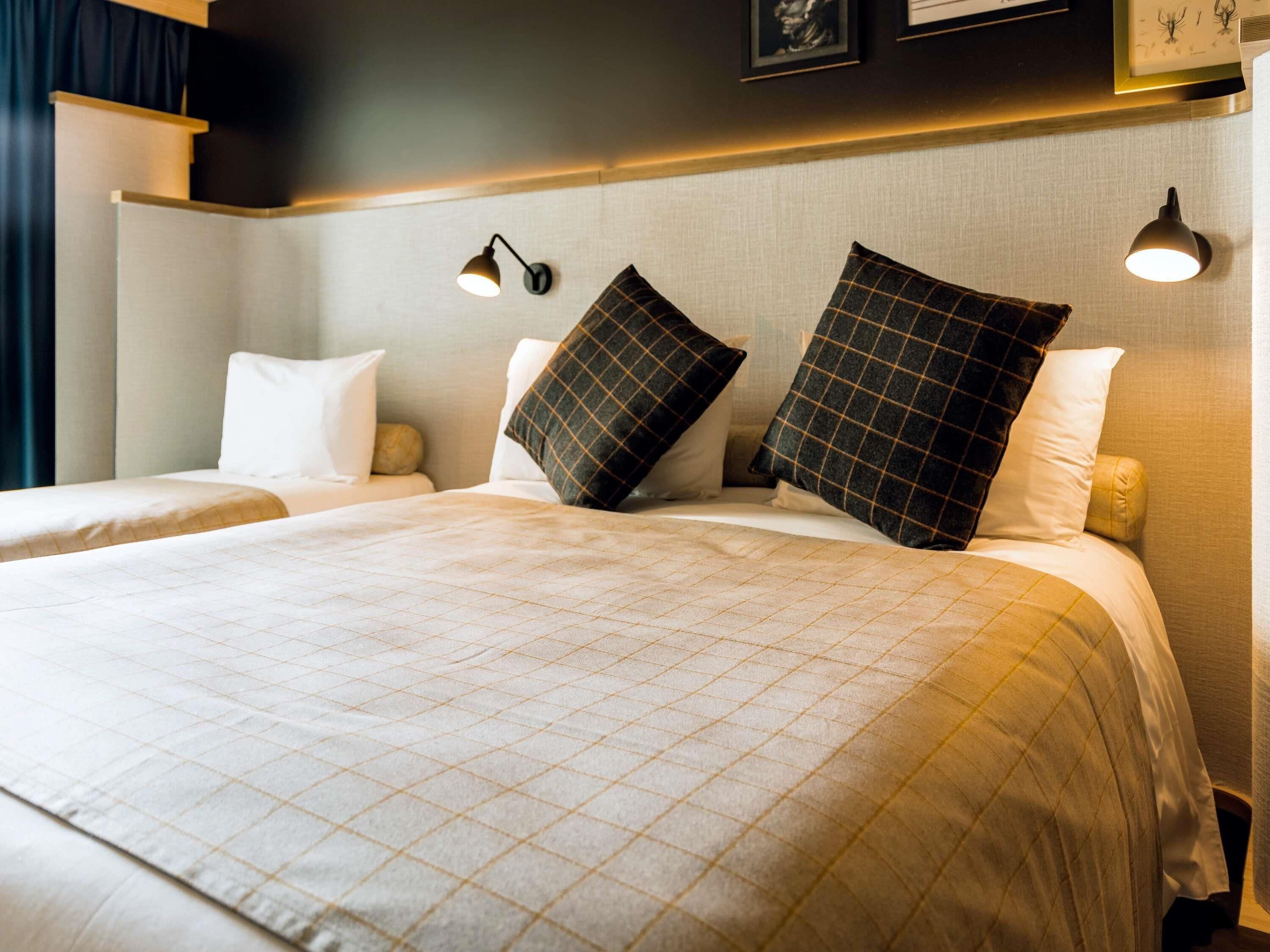 Premium bedding, desk, blackout curtains, soundproofing