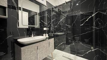 Dusche, Whirlpool