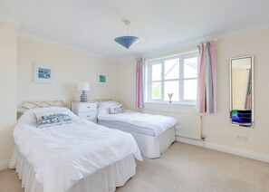 Cottage | 4 bedrooms, individually decorated, individually furnished, free WiFi - Tresow (Wadebridge)