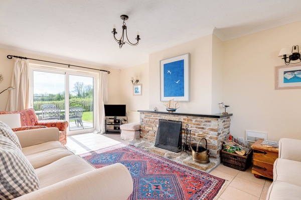 Cottage | Living area