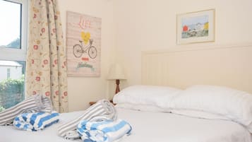 Casa de campo | 2 dormitorios, decoración individual, mobiliario individual