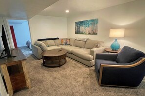 House, Multiple Bedrooms | Living room