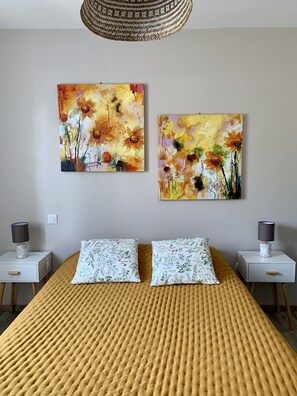 2 bedrooms, iron/ironing board, travel cot, bed sheets