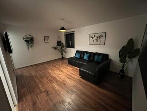 Apartment | Living room