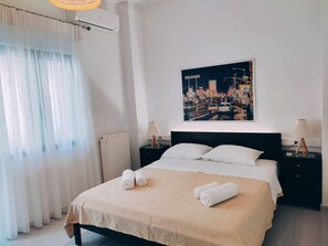 4 habitaciones, escritorio, tabla de planchar con plancha y wifi gratis 