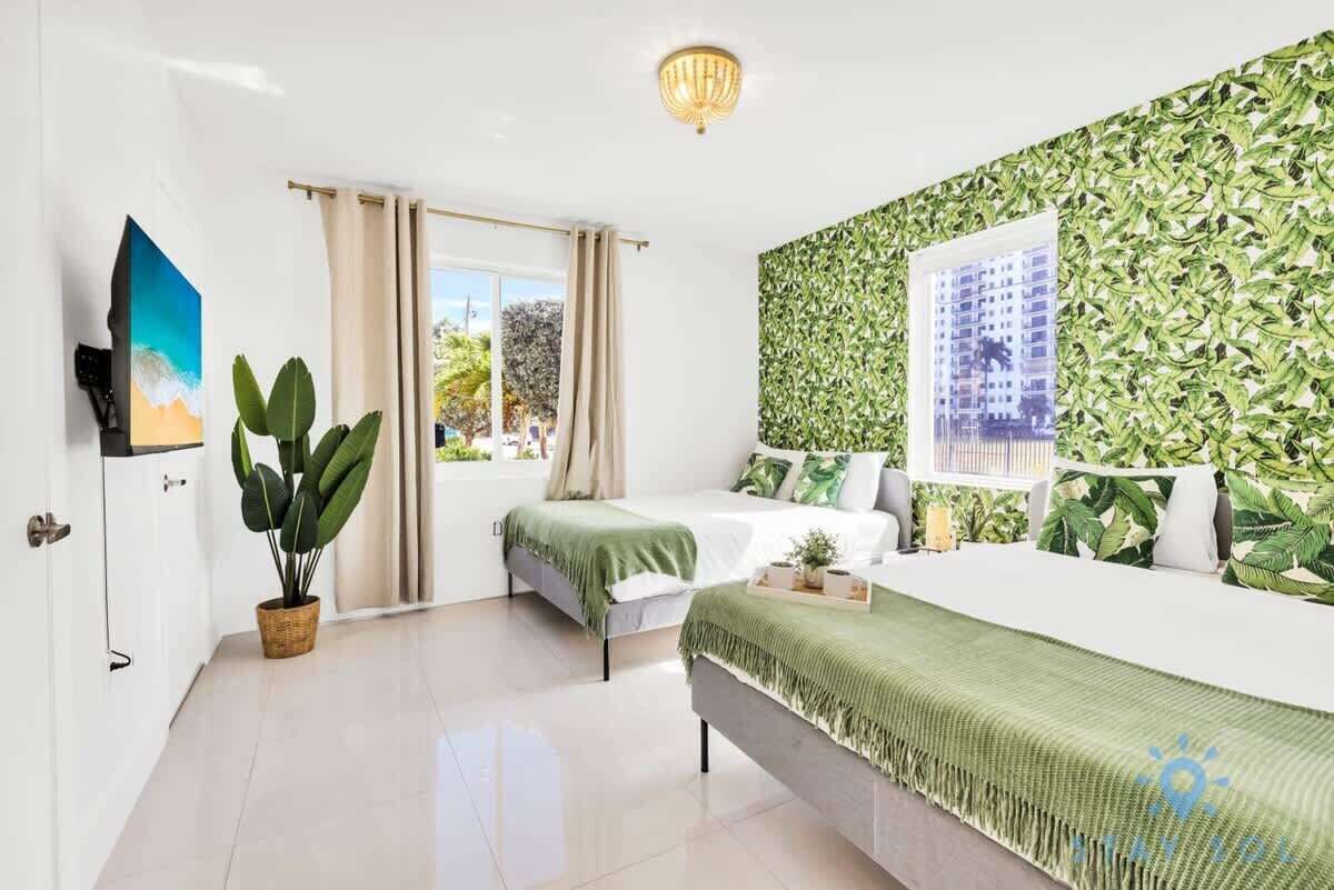 2 quartos, escrivaninha, ferros/tábuas de passar roupa, Wi-Fi