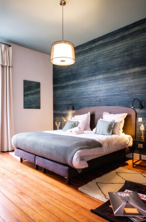 Double Room (Tanjia) | Premium bedding, individually decorated, individually furnished - Volubilis Guest House (Bordeaux)