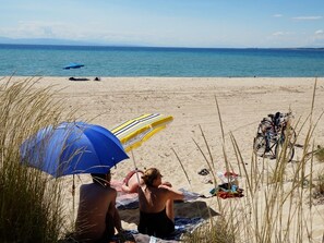 Am Strand, Liegestühle