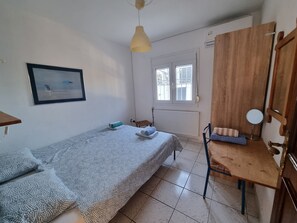 2 Schlafzimmer, Bügeleisen/Bügelbrett, Reisekinderbett, kostenloses WLAN