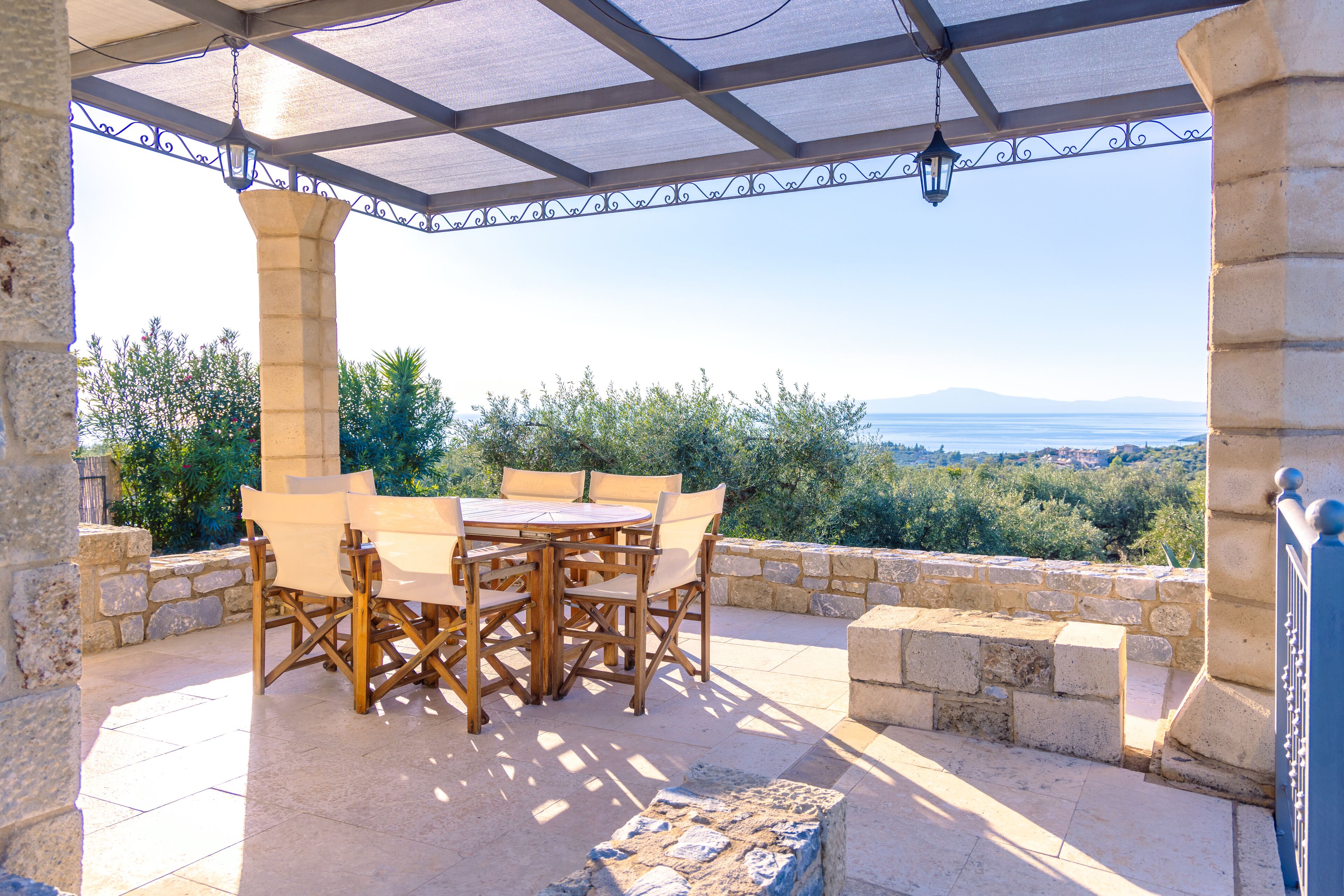 Villa Sparti | Terrace/patio