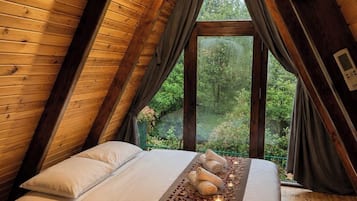 Familie bungalow, 2 slaapkamers, terras | Geluiddichte muren, gratis wifi