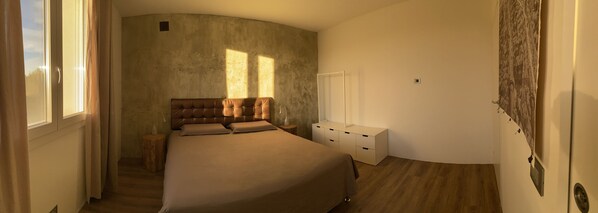 2 chambres, lit parapluie, Wi-Fi gratuit, draps fournis