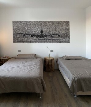 2 Schlafzimmer, Reisekinderbett, kostenloses WLAN, Bettwäsche