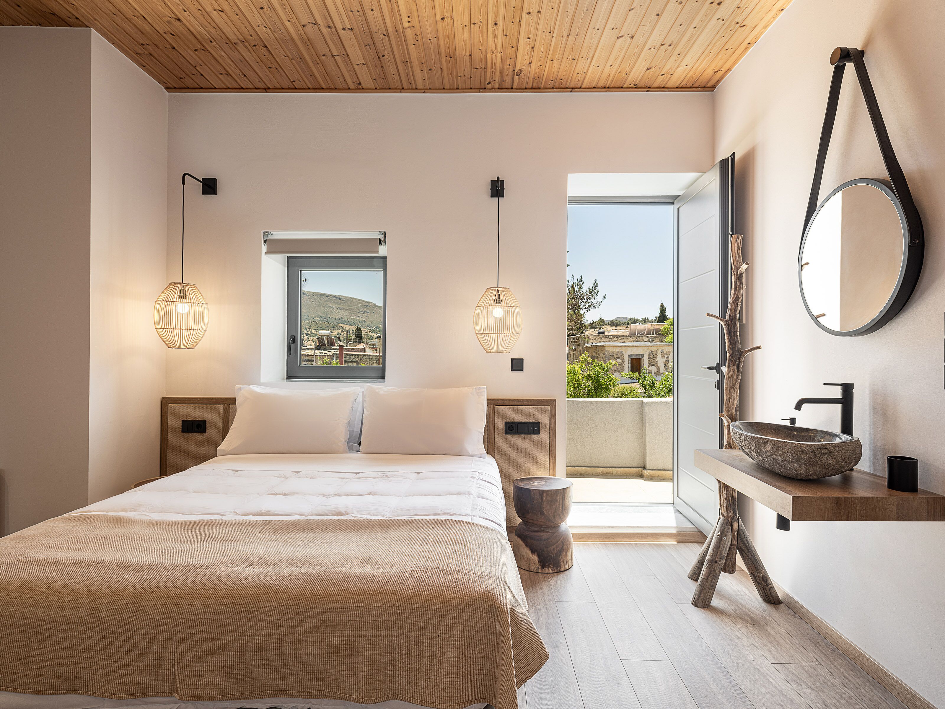 2 bedrooms, in-room safe, soundproofing, iron/ironing board