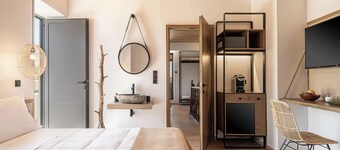 SivasZen Luxury Villa, with Heated Pool, Spa Whirlpool & Fitness Equipment