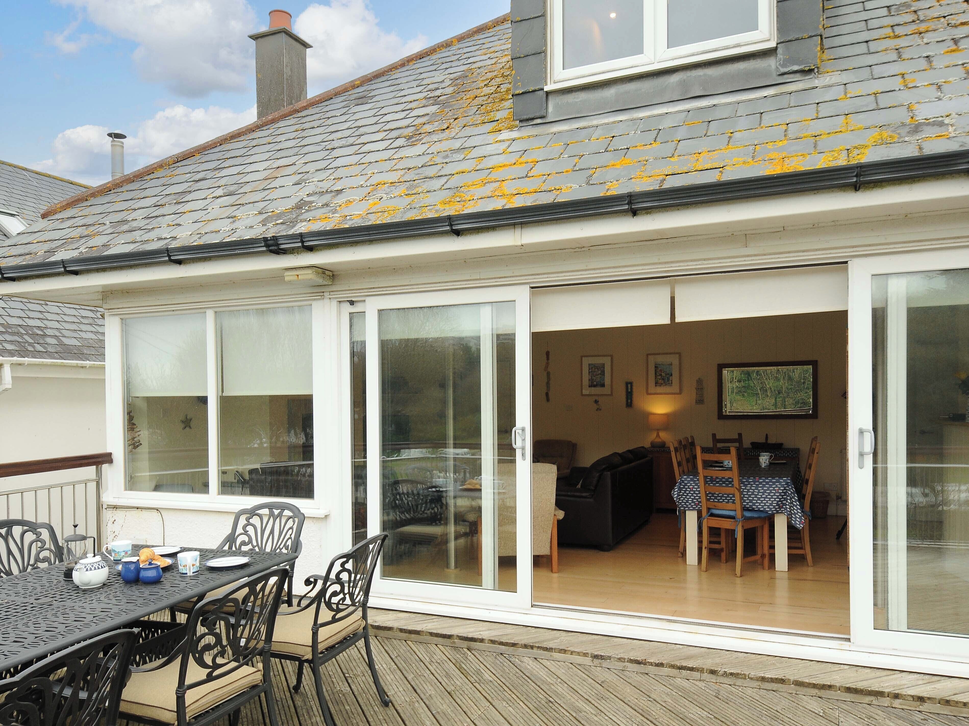 코티지 | 야외 식당