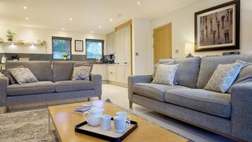 Cottage | Living area