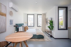 1 bedroom, iron/ironing board, WiFi, bed sheets - Liiiving in Porto - City Design Studio II (Porto)