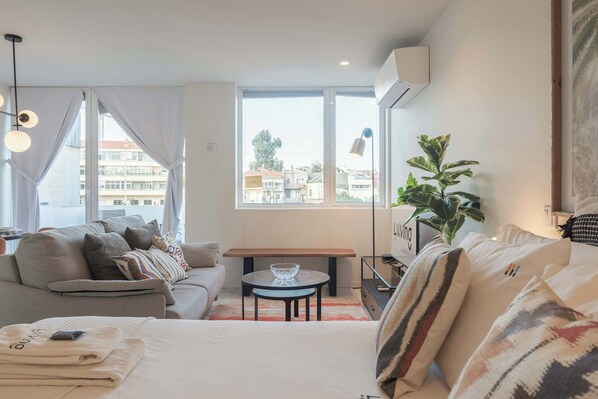 1 chambre, fer et planche à repasser, Wi-Fi, literie fournie