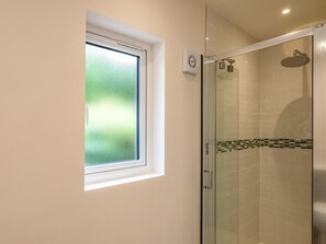 Cottage | Bathroom - Tregillan (Wadebridge)