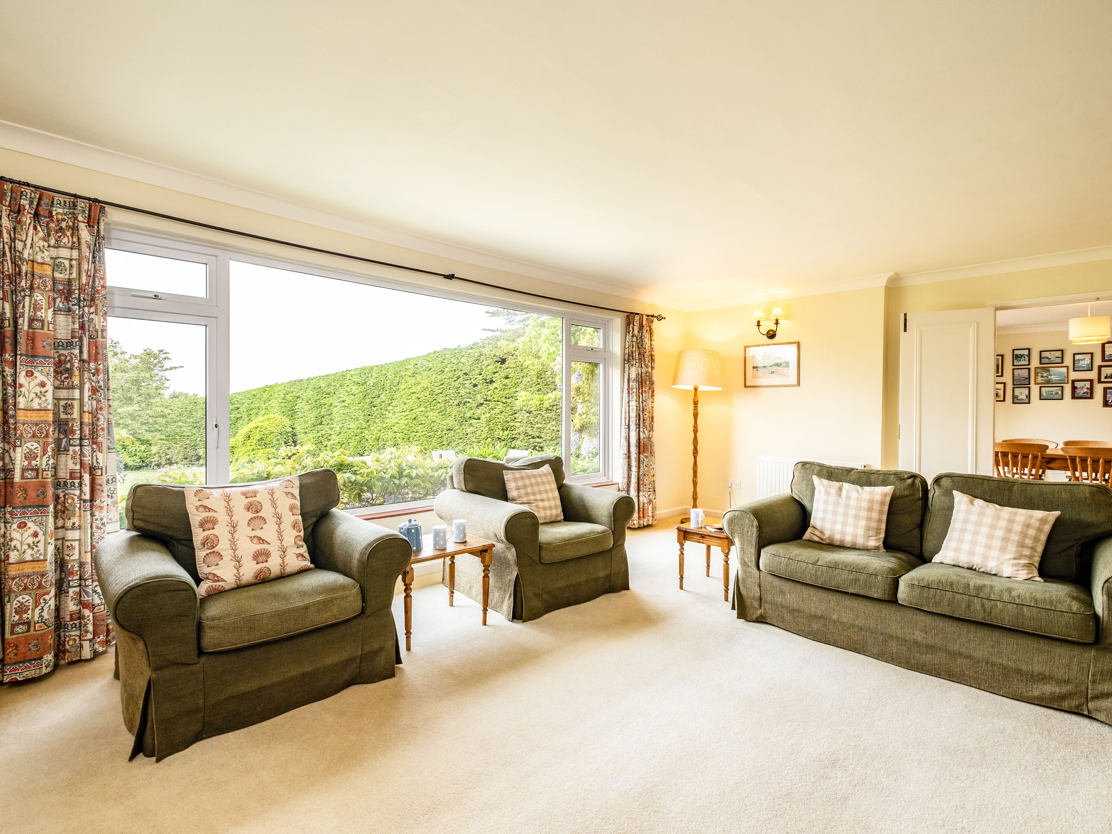 コテージ | リビングルーム