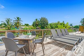 Exterior - Stunning Waterfront 3BR with Heated POOL (Fort Lauderdale)