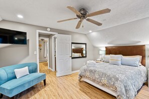 3 Schlafzimmer, Schreibtisch, Bügeleisen/Bügelbrett, kostenloses WLAN