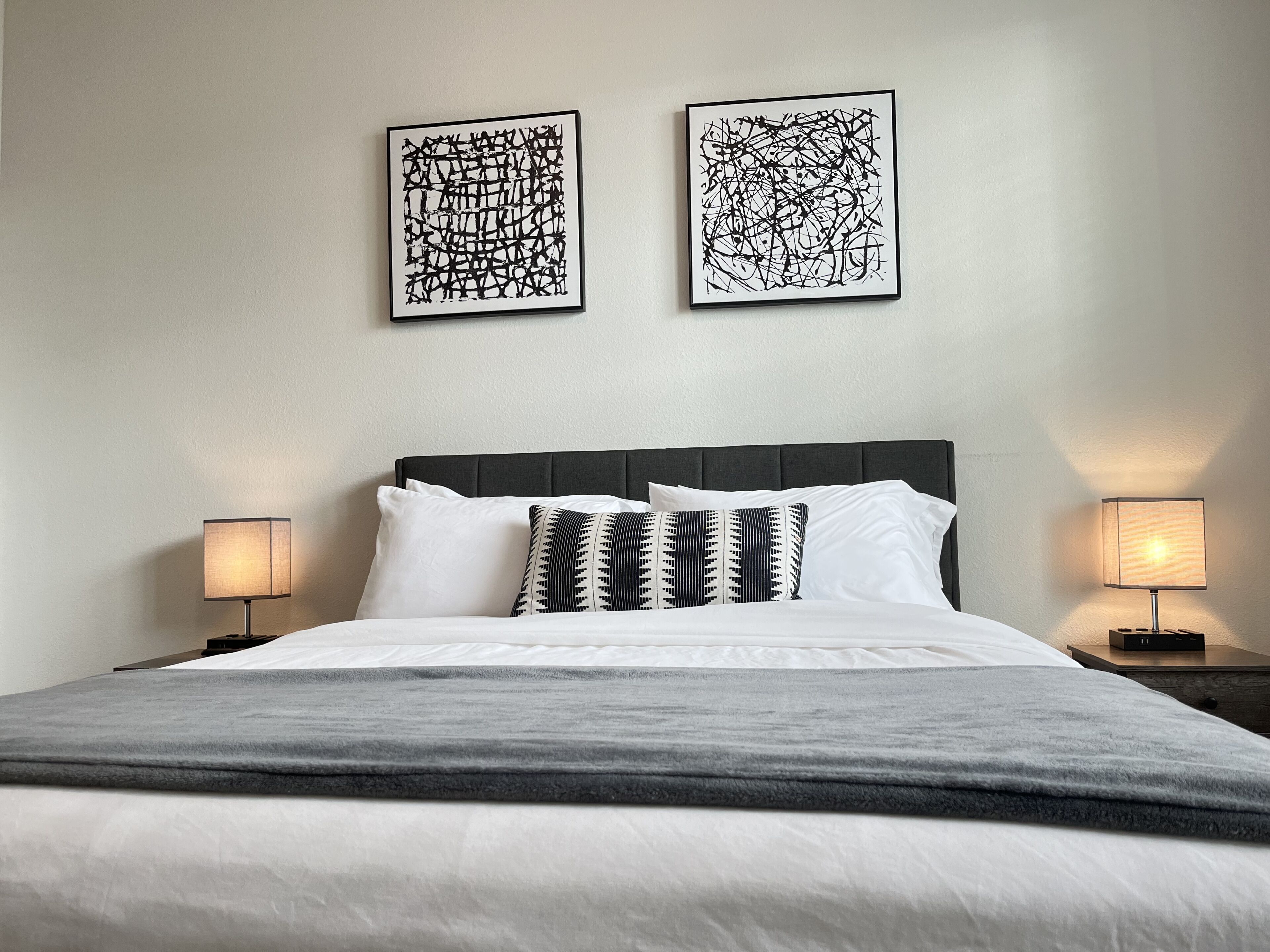 Luxurious Cozy 1-Bedroom Rental Unit With Pool