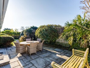 Cottage | Property grounds