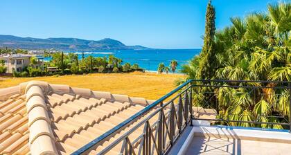 Villa Anna - Four Bedroom Villa, Sleeps 8