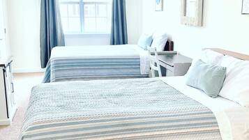 2 sovrum, strykjärn/strykbräda, gratis wi-fi och sängkläder