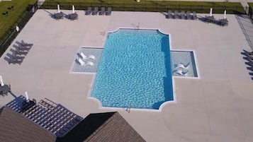 Udendørs pool