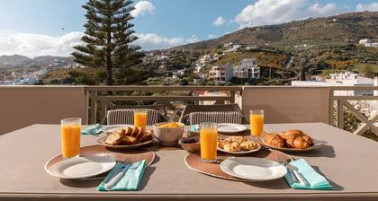 Family House 5 minutes walking to the beach :Villa Melenia with sea view veranda