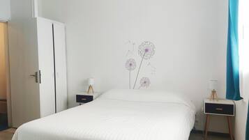 Chambre Familiale | Ameublement personnalisé, bureau