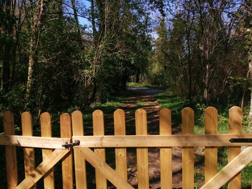 Fully equipped tiny home sleeps 3