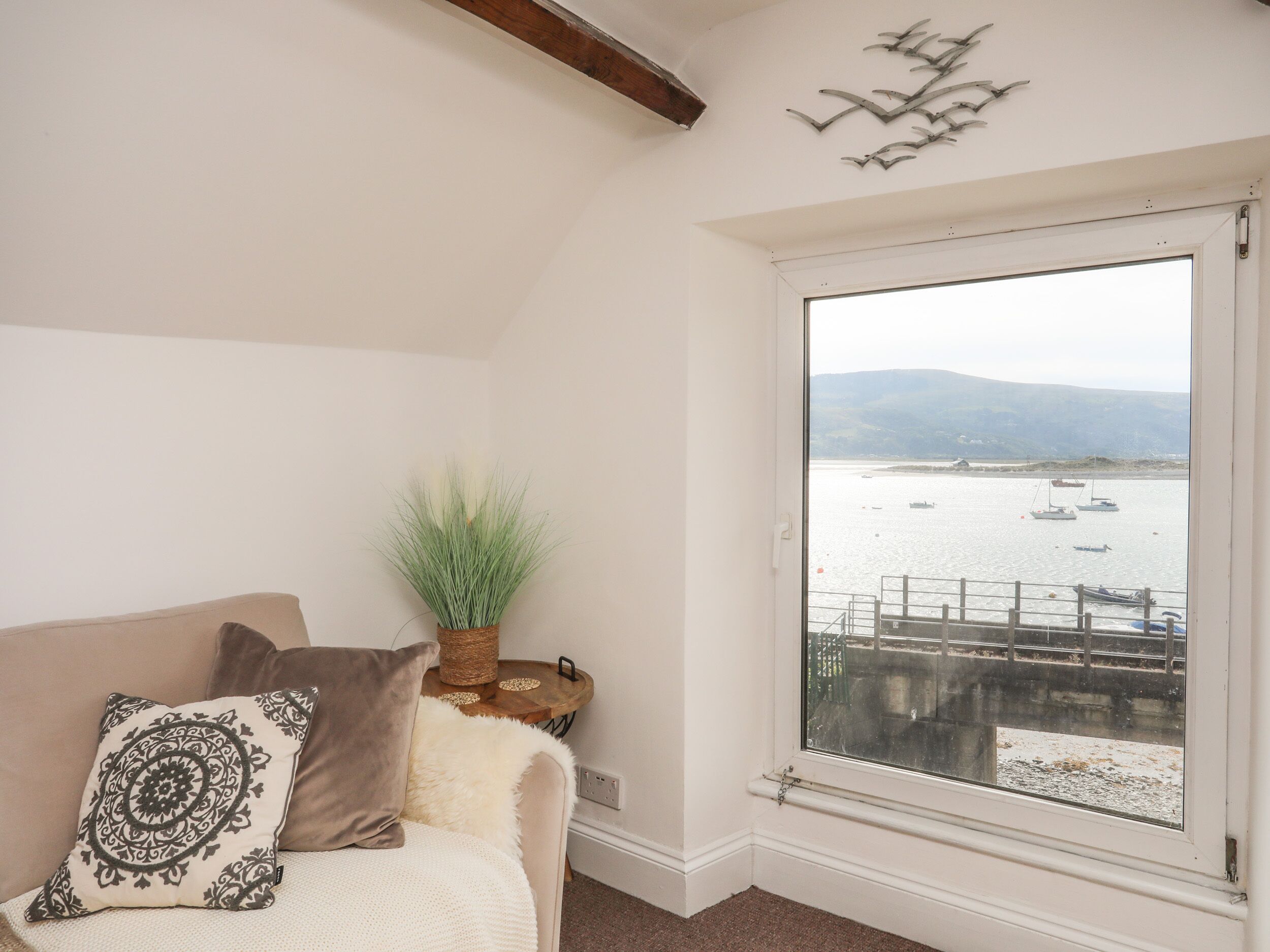 Casa de campo | 3 dormitorios, decoración individual, mobiliario individual