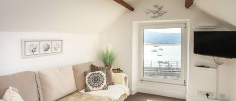 Cottage | Living room