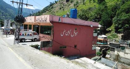 Green City Hotel And Restaurant