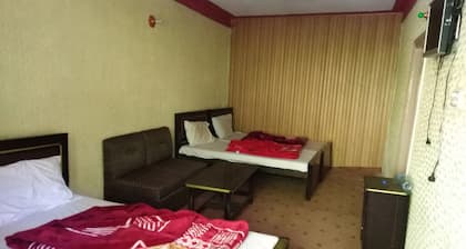 Green City Hotel And Restaurant