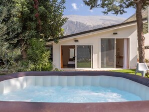Terrace/patio - Beautiful private villa for 4 people with WIFI, A/C, hot tub and TV (Terrasini)
