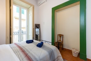 1 bedroom, free WiFi, bed sheets