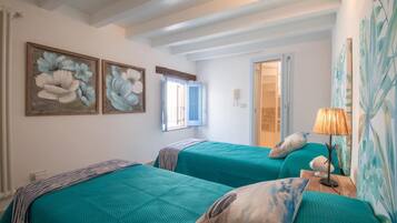 2 bedrooms