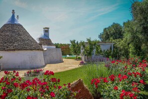 House | 2 bedrooms - TD Trulli Della Rosatella Typical Trulli w Pool (Castellana Grotte)