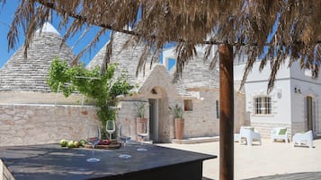 4 bedrooms
