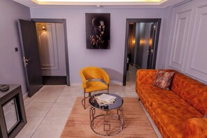 Deluxe Room - Ruby Suit (Istanbul)