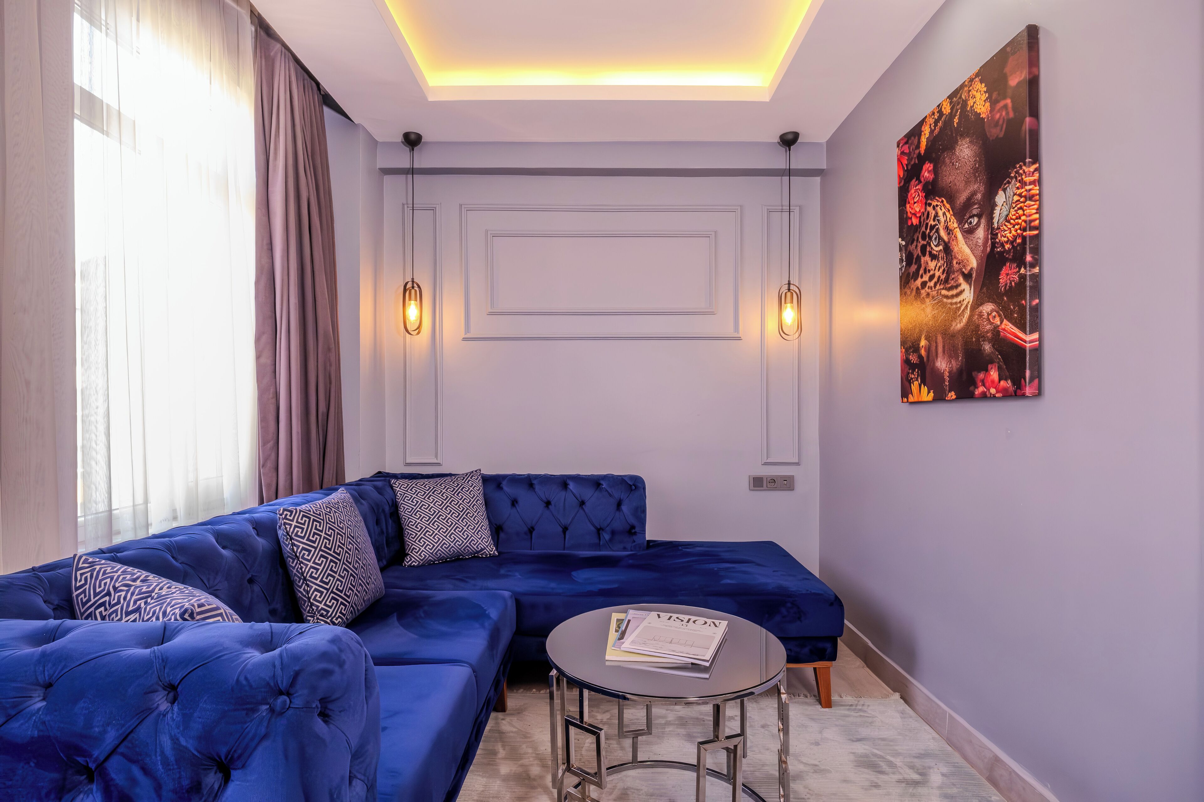 Deluxe Room | Minibar, in-room safe, free WiFi, bed sheets