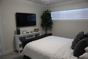 1 dormitorio, escritorio, tabla de planchar con plancha y wifi gratis