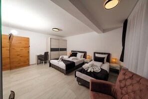 4 bedrooms, iron/ironing board, free WiFi, bed sheets - Apartment, 4BDR, shared pool (Sarajevo)